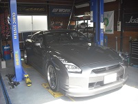 35 GT-R ホイールアライメント